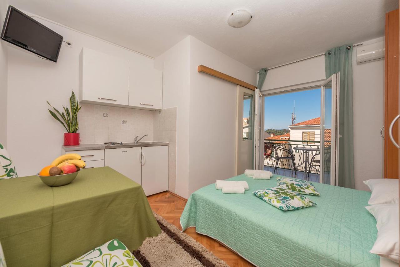 Apartments Dalmato Makarska Ngoại thất bức ảnh
