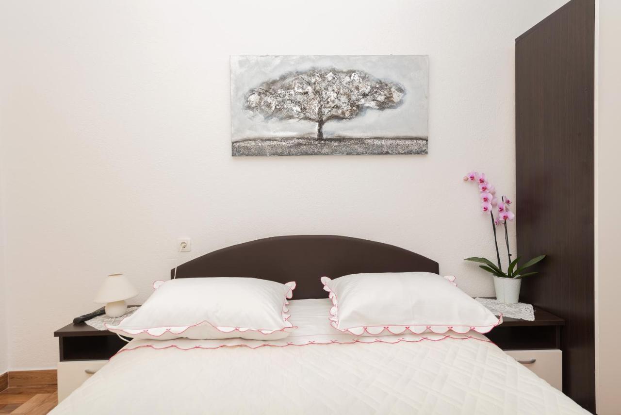 Apartments Dalmato Makarska Ngoại thất bức ảnh