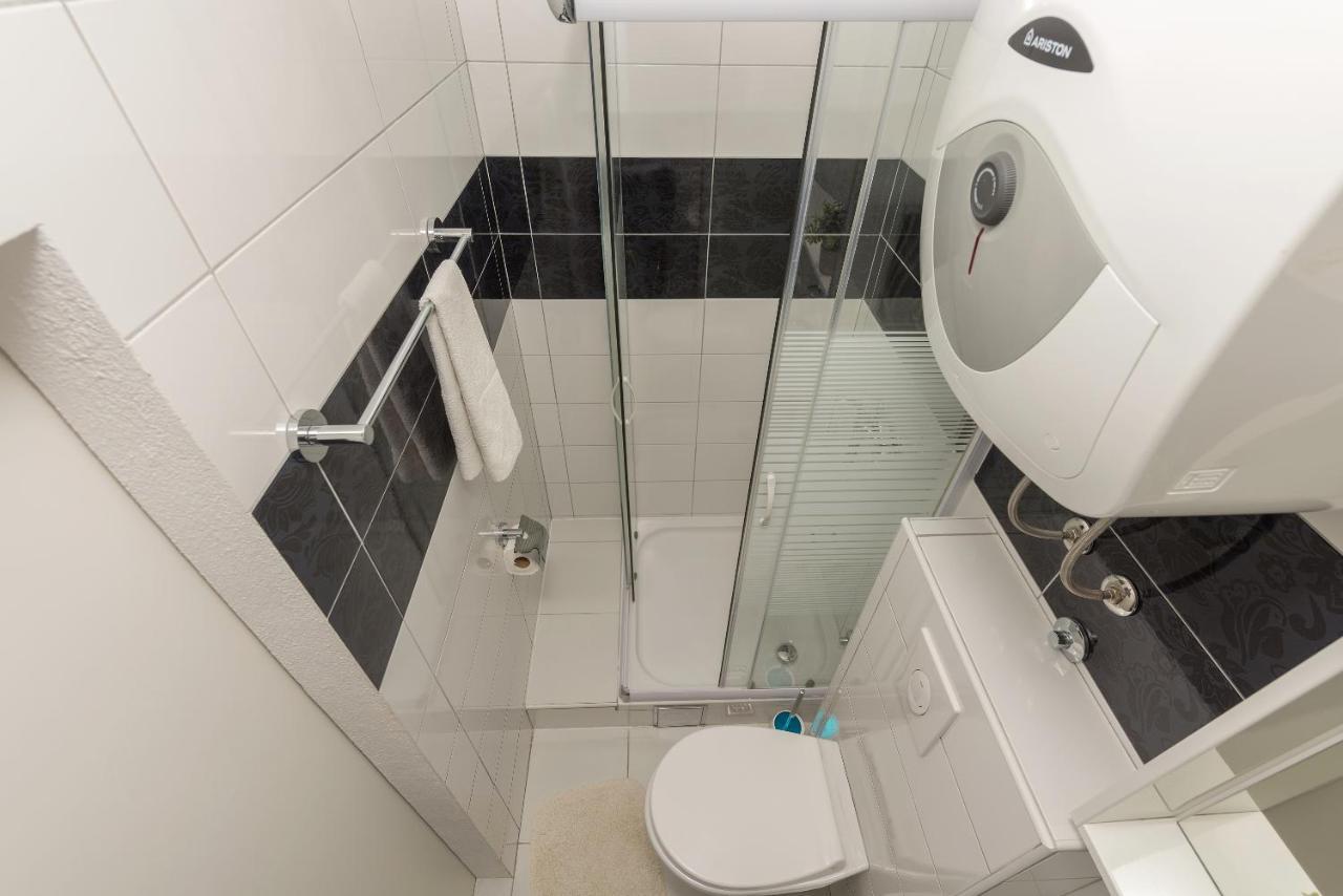 Apartments Dalmato Makarska Ngoại thất bức ảnh