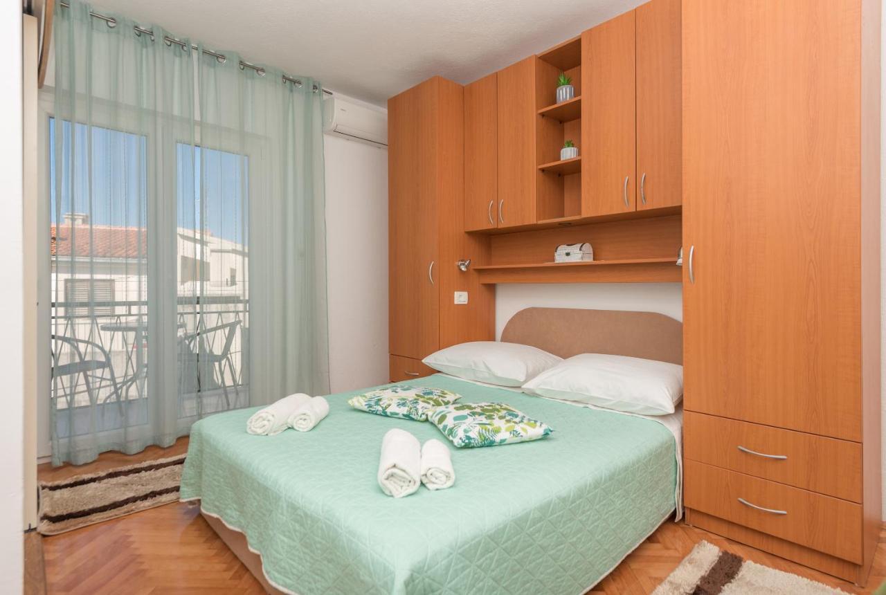 Apartments Dalmato Makarska Ngoại thất bức ảnh