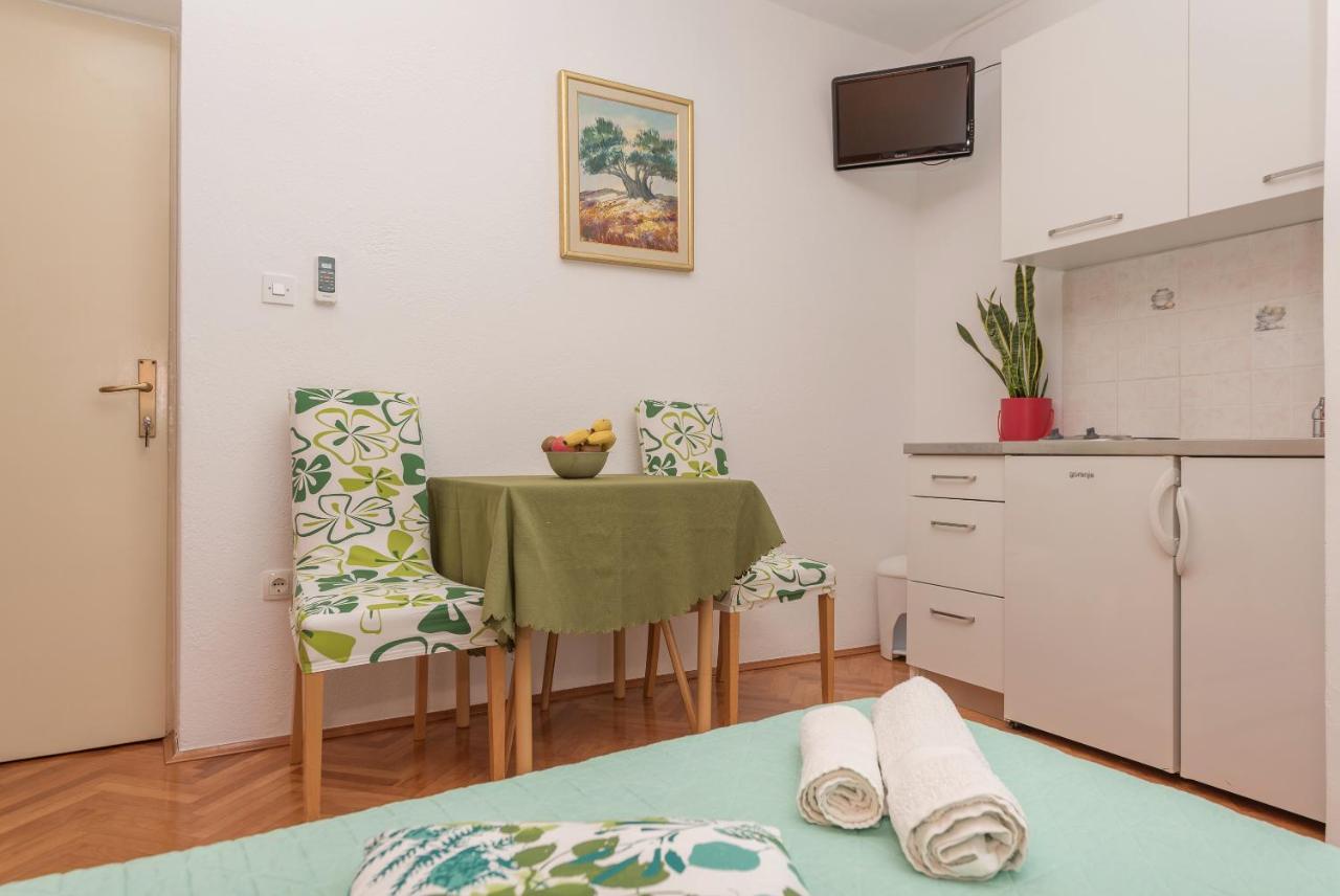 Apartments Dalmato Makarska Ngoại thất bức ảnh