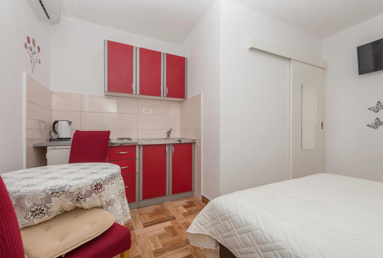 Apartments Dalmato Makarska Ngoại thất bức ảnh