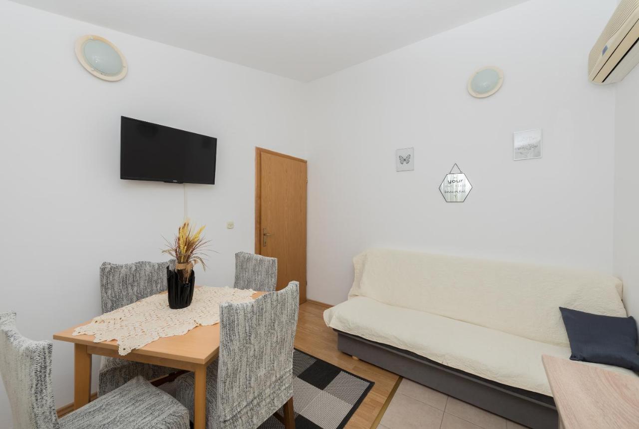 Apartments Dalmato Makarska Ngoại thất bức ảnh